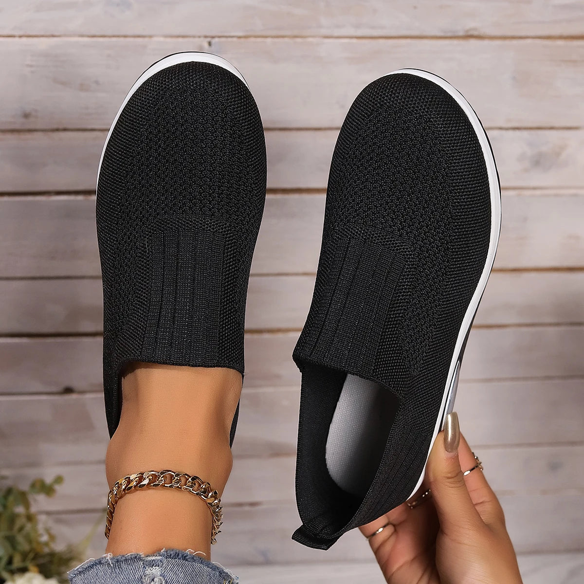 Dames Slip-On Sneakers met Verhoogde Zool - Comfortabele en Ademende Wandelschoenen