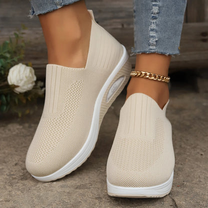 Dames Slip-On Sneakers met Verhoogde Zool - Comfortabele en Ademende Wandelschoenen